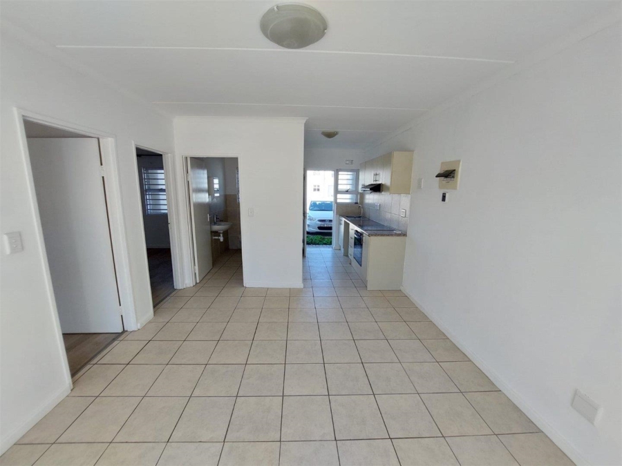2 Bedroom Property for Sale in Muizenberg Western Cape